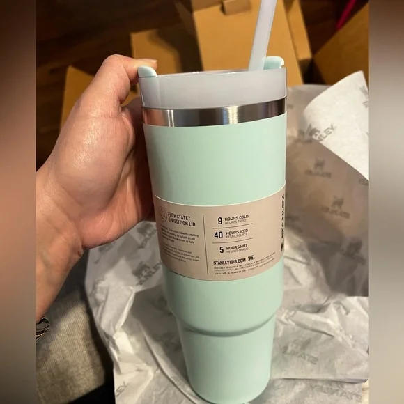 Stanley Mint 30 oz - Picture 9 of 9